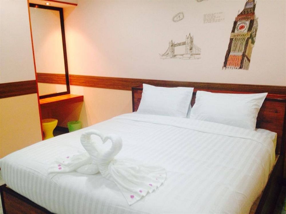 Airport Phuket Garden Resort Thalang Bagian luar foto