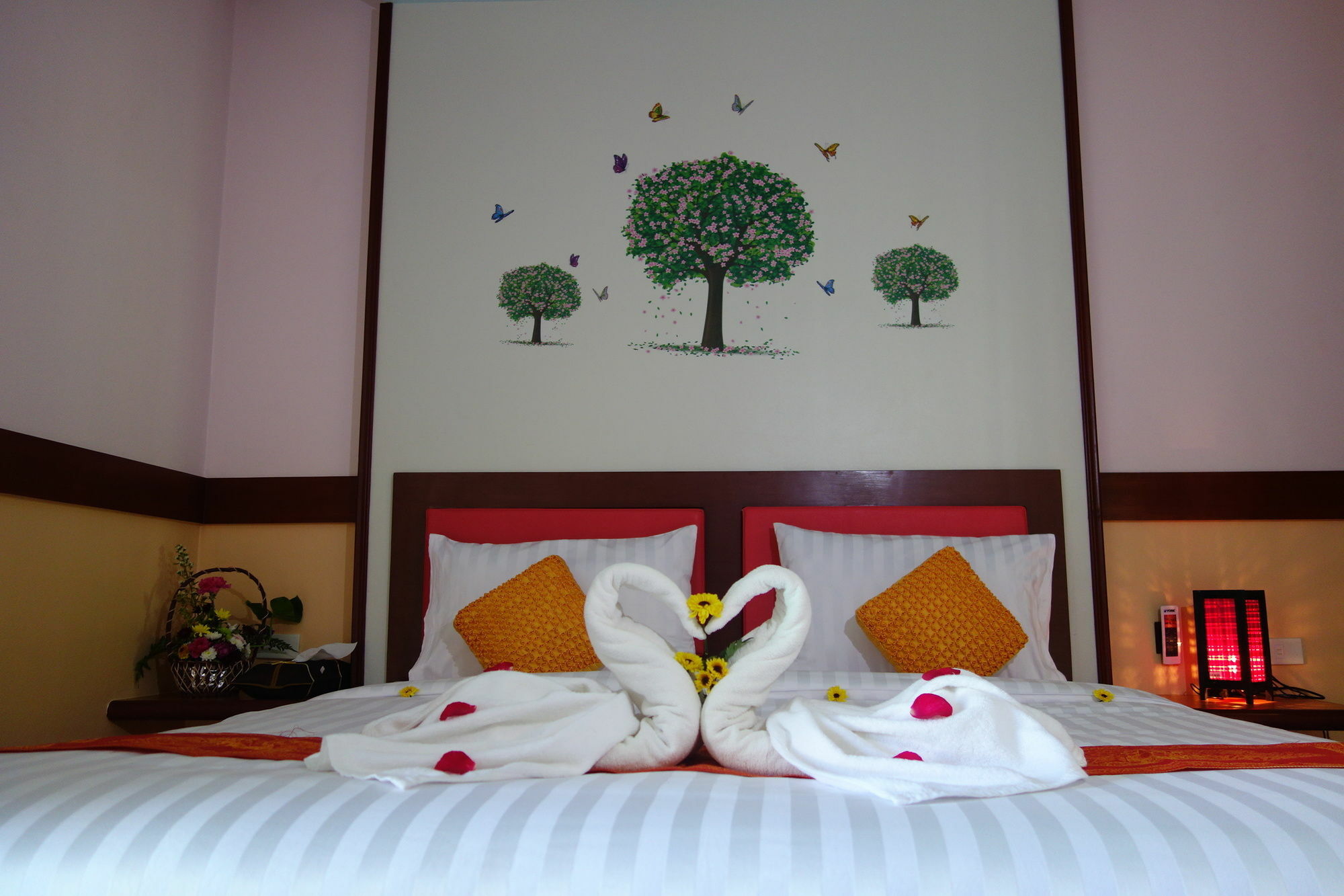 Airport Phuket Garden Resort Thalang Bagian luar foto